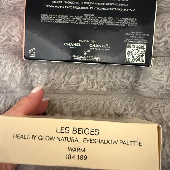 CHANEL Rouge Lipstick Highlighter Eyeshadow new makeup - Picture 3 of 4